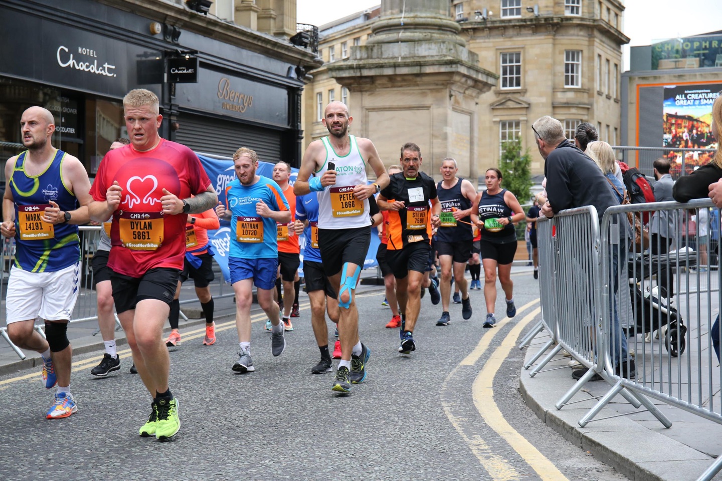 Pete running by the Monument in the 2021 Great North Run